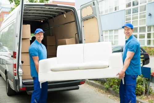 Removal van and moving boxes for same day removals in Harringay