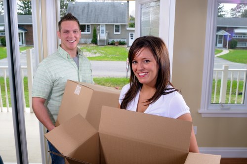 Harringay moving truck for residential and commercial relocations